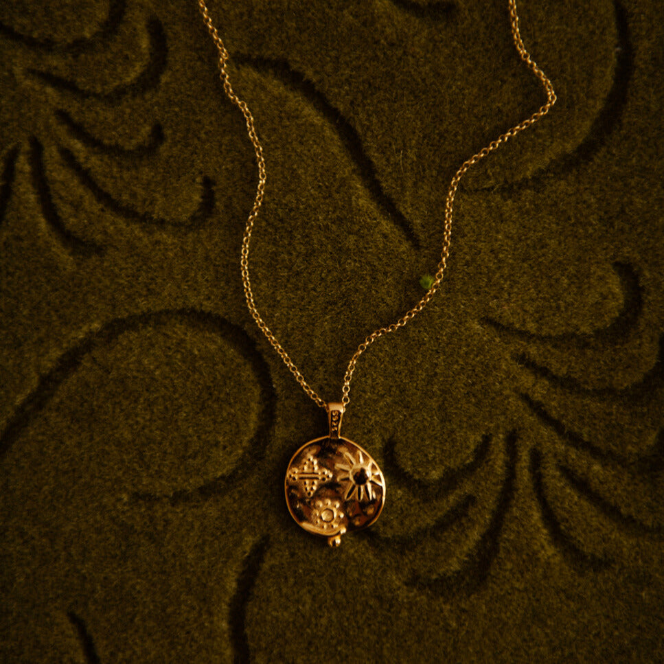 Shortie Total Eclipse