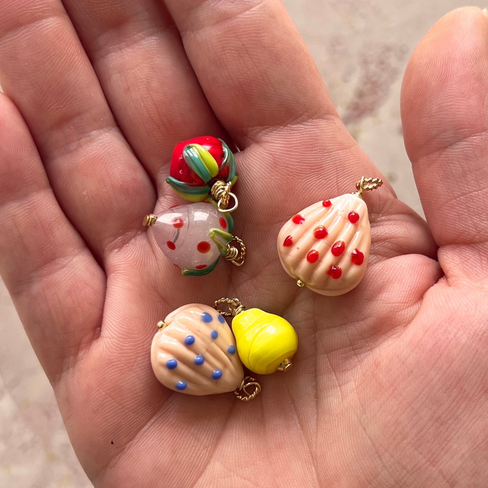 Losse bedel  |  Aardbei