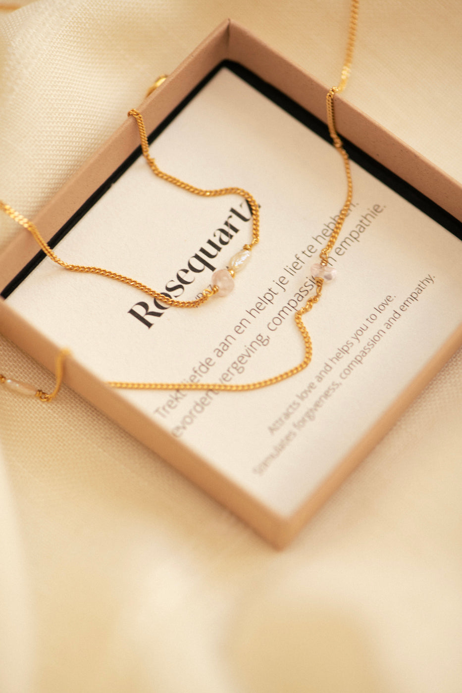 Elemental armband Rozenkwarts  |  Verguld en zilver