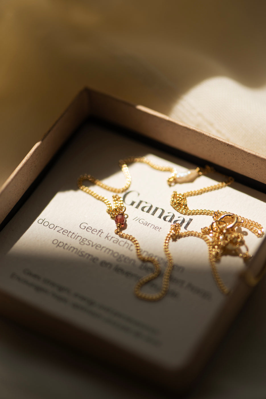 Elemental shortie - Granaat  |  Verguld en zilver